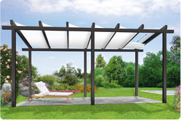 Sonnenschutz Pergola mit schraeg gestellten Sonnensegeln (Kalkulator)